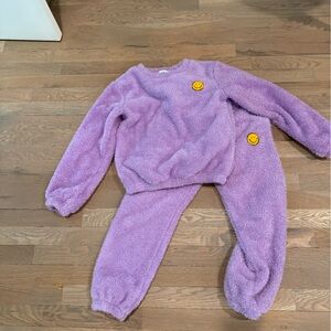 Lola + The boys Purple Fuzzy Lounge Set with Smiley Patches